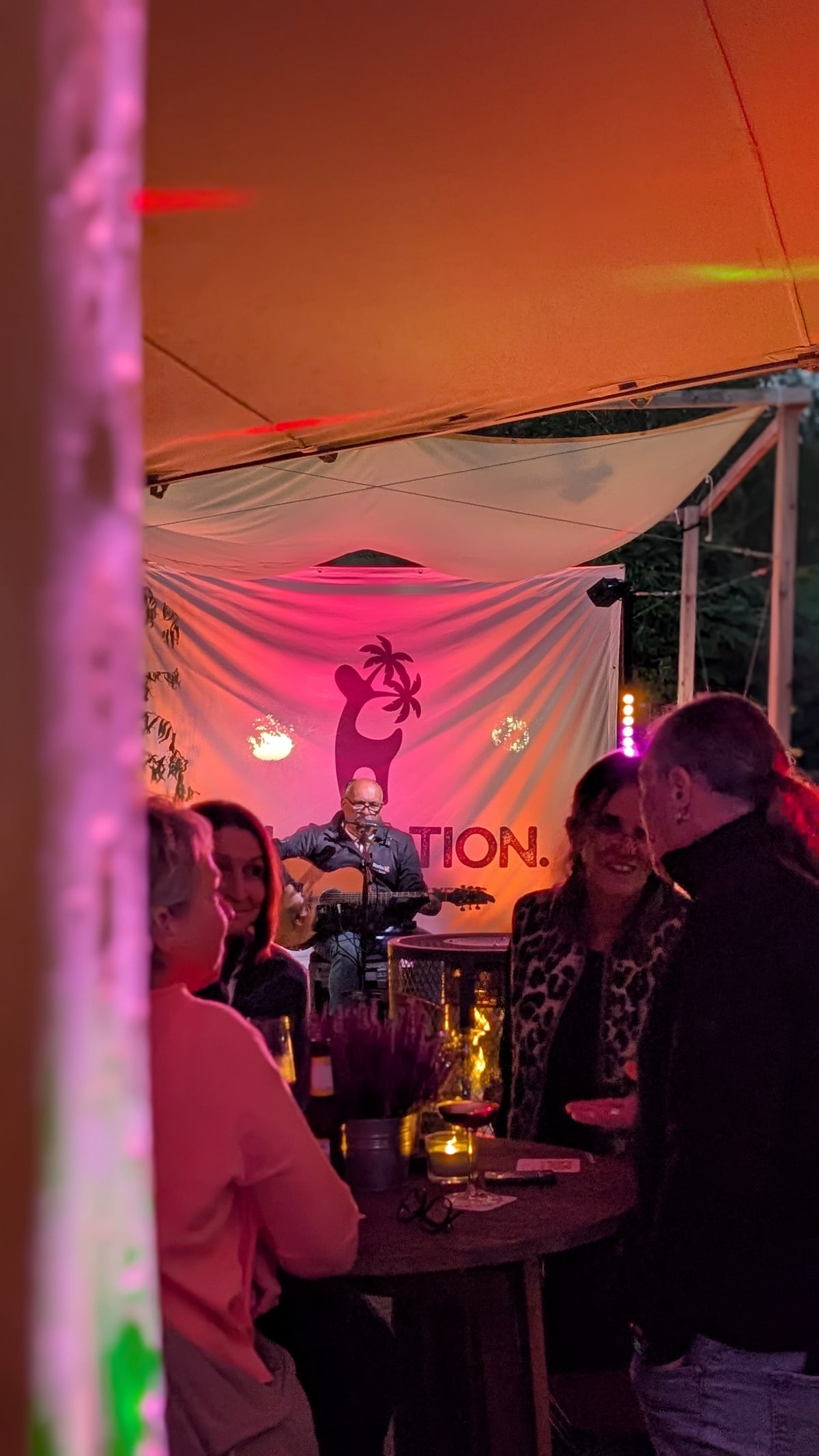 TALGLÜHEN - Die Talstation Winterlounge ab dem 07. November